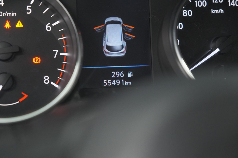 Nissan QASHQAI DIG-T 140pk N-Motion | Trekhaak | 360 Camera | Apple Carplay | Panoramadak