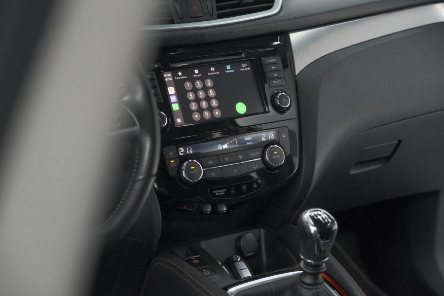 Nissan QASHQAI DIG-T 140pk N-Motion | Trekhaak | 360 Camera | Apple Carplay | Panoramadak