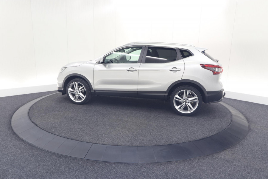 Nissan QASHQAI DIG-T 140pk N-Motion | Trekhaak | 360 Camera | Apple Carplay | Panoramadak