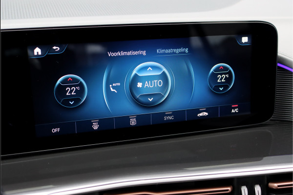 Mercedes-Benz EQC 400 4MATIC AMG Line 80 kWh | ex BTW € 36.500,- | Schuifdak | Distronic+ | Memory | Verwarmd Stuurwiel | Surround Camera | Leder | Keyless Go | Augmented Reality | Voorklimatisering |