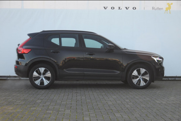 Volvo XC40 T4 211PK Automaat Plus Dark / Elektrische stoelen met geheugen / stuur - en stoelverwarming / Cruise control / Harman kardon audio / elektrische achterklep / Parkeersensoren met camers