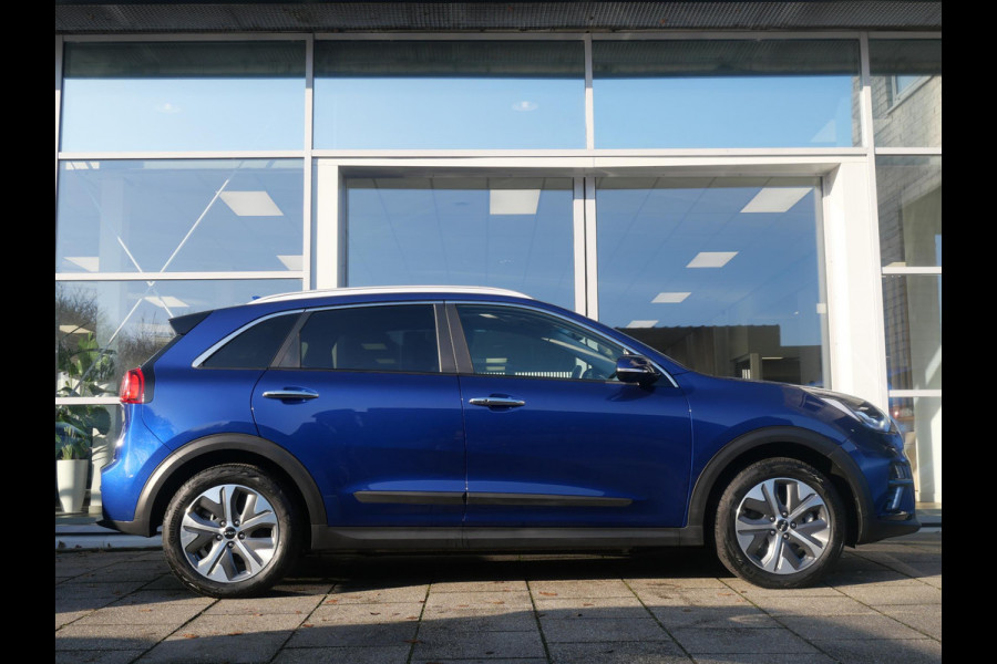 Kia e-Niro DynamicPlusLine 64 kWh | Cruise | Clima | Camera | Carplay | Navi | keyless | stoel-stuurverwarming | Schuif-kanteldak |