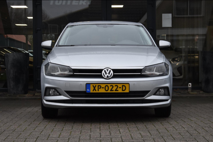 Volkswagen Polo 1.0 TSI Highline | STOELVERWARMING | ADAPTIEVE CRUISE CONTROLE | CLIMATE CONTROLE | PARKEERSENSOREN VOOR EN ACHTER
