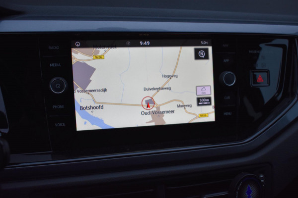 Volkswagen Polo 1.0 TSI Highline | STOELVERWARMING | ADAPTIEVE CRUISE CONTROLE | CLIMATE CONTROLE | PARKEERSENSOREN VOOR EN ACHTER