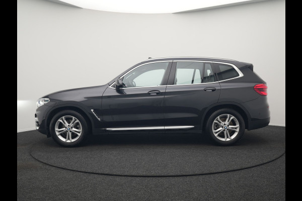 BMW X3 sDrive20i High Executive 184pk Dealer O.H. 34.624 KM | Panodak | Head Up | Camera | Lederen Sportstoelen Verwarmd | Keyless | Navigatie | Cruise Control | DAB |