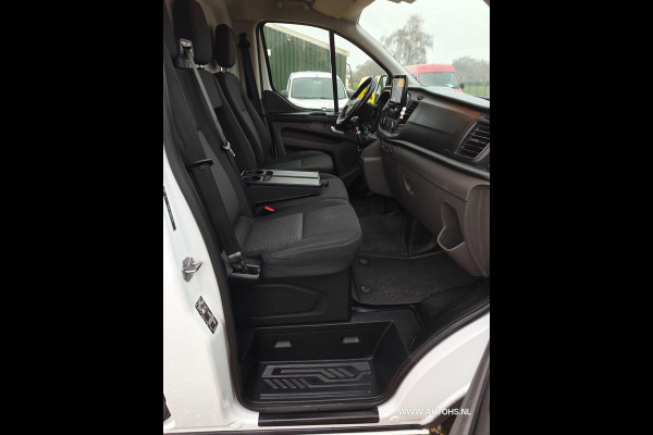 Ford Transit Custom 300 2.0 TDCI L2H1 Euro 6 , Camera , navi , apk okt 2026 , Distributie vervangen , nette bus.
