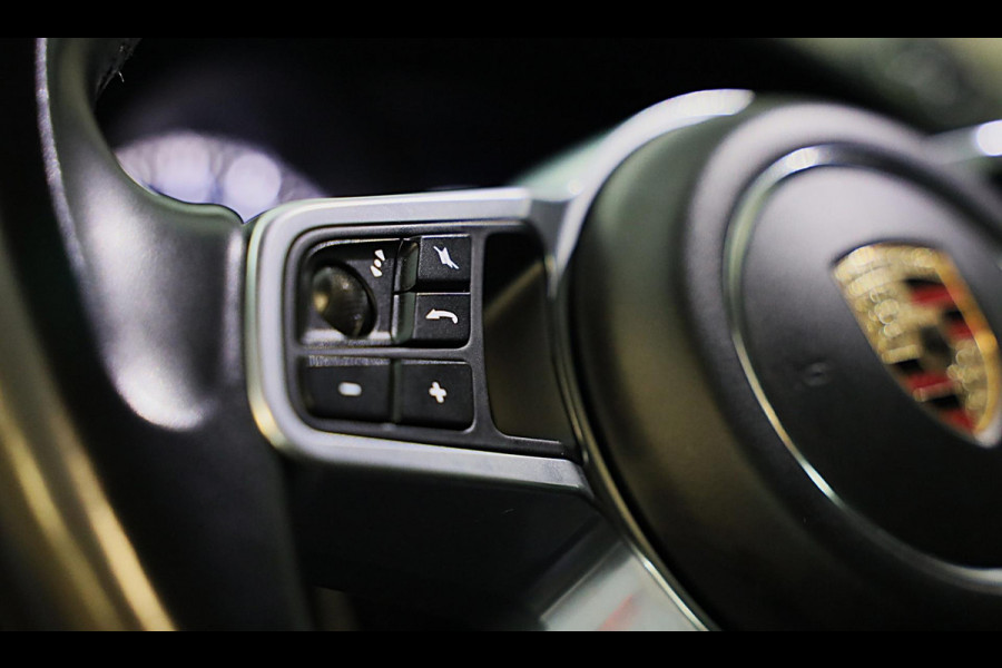 Porsche Cayenne Coupé 3.0 E-Hybrid / Acc / Sport Chrono / Leder / Pano / Memory / Bose / 360 Camera / Trekhaak / 21 Inch