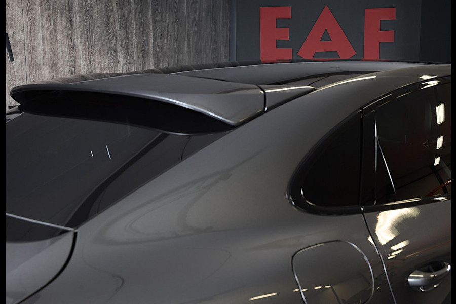 Porsche Cayenne Coupé 3.0 E-Hybrid / Acc / Sport Chrono / Leder / Pano / Memory / Bose / 360 Camera / Trekhaak / 21 Inch