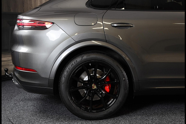 Porsche Cayenne Coupé 3.0 E-Hybrid / Acc / Sport Chrono / Leder / Pano / Memory / Bose / 360 Camera / Trekhaak / 21 Inch