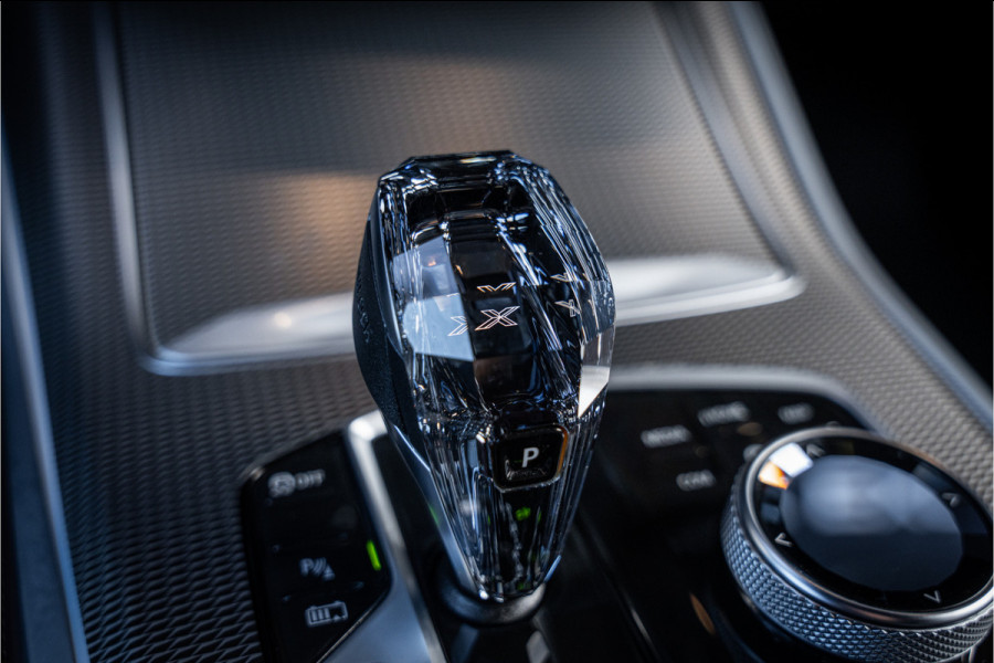 BMW X5 xDrive45e Executive - M Sport | Panorama | Swarovski | Elek. Trekhaak | Memory