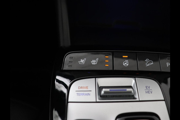 Hyundai Tucson 1.6 T-GDI PHEV Premium Sky 4WD | Panoramadak | Stoelventilatie | Leder | 360 Camera | Adaptive cruise | Carplay | Achterbankverwarming | Navigatie | Keyless | Full LED | Memory | Plug In