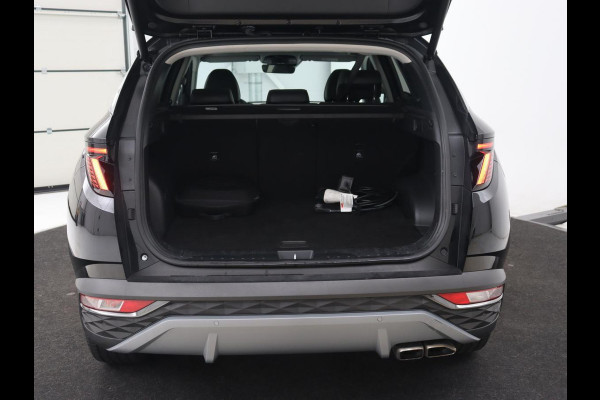 Hyundai Tucson 1.6 T-GDI PHEV Premium Sky 4WD | Panoramadak | Stoelventilatie | Leder | 360 Camera | Adaptive cruise | Carplay | Achterbankverwarming | Navigatie | Keyless | Full LED | Memory | Plug In