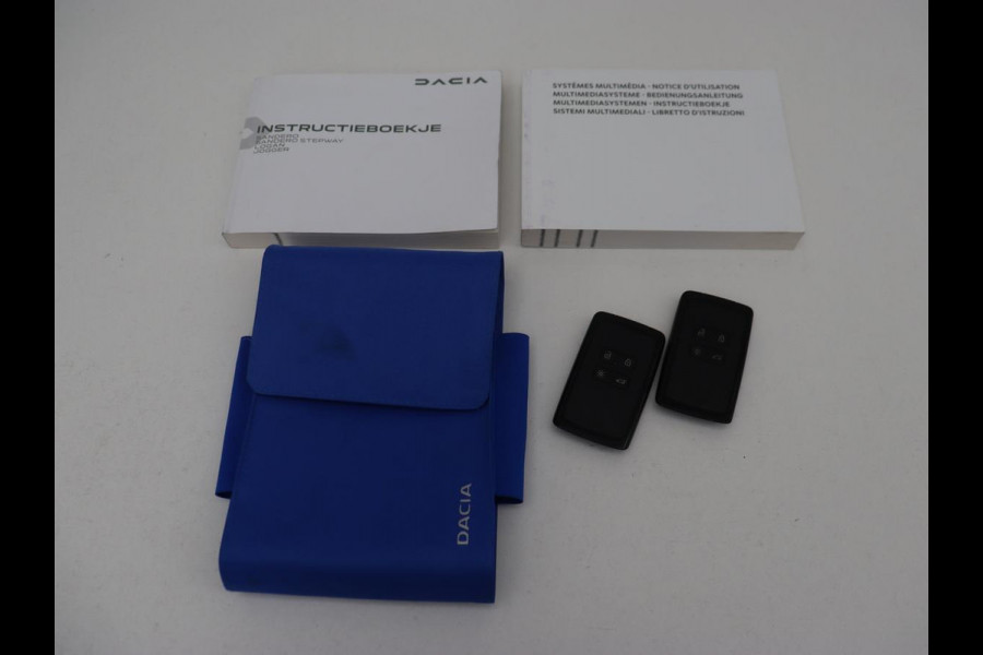 Dacia Jogger 1.0 TCe Bi-Fuel Comfort | Stoelverwarming | Trekhaak | Carplay | Keyless | Climate control | Full LED | Cruise control | Bluetooth | LPG Tank