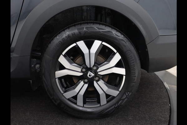 Dacia Jogger 1.0 TCe Bi-Fuel Comfort | Stoelverwarming | Trekhaak | Carplay | Keyless | Climate control | Full LED | Cruise control | Bluetooth | LPG Tank