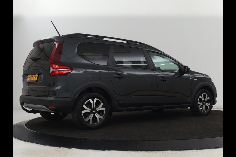 Dacia Jogger 1.0 TCe Bi-Fuel Comfort | Stoelverwarming | Trekhaak | Carplay | Keyless | Climate control | Full LED | Cruise control | Bluetooth | LPG Tank