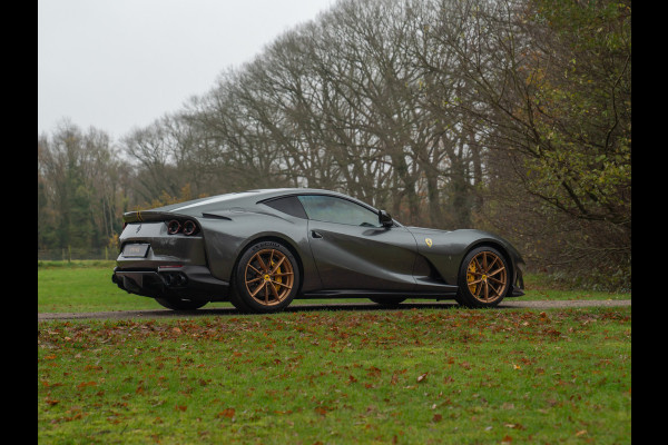 Ferrari 812 Superfast | Daytona Racing Seats | Lift | Pass. display | JBL | Adaptieve koplampen | Camera's