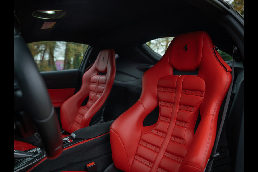 Ferrari 812 Superfast | Daytona Racing Seats | Lift | Pass. display | JBL | Adaptieve koplampen | Camera's