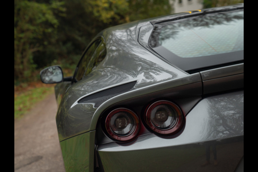 Ferrari 812 Superfast | Daytona Racing Seats | Lift | Pass. display | JBL | Adaptieve koplampen | Camera's