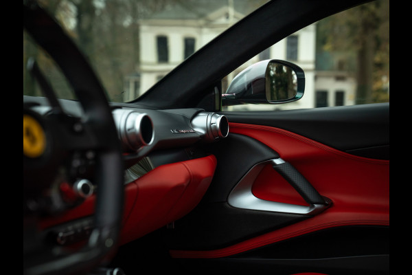 Ferrari 812 Superfast | Daytona Racing Seats | Lift | Pass. display | JBL | Adaptieve koplampen | Camera's