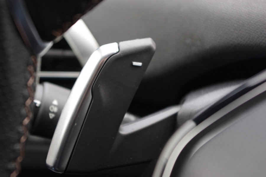 Peugeot 3008 1.6 HYbrid 300 PK Allure Pack Business PHEV, Panoramadak, Adap. Cruise Control, Camera