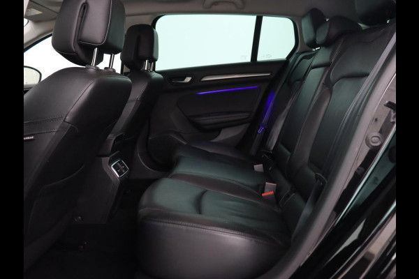 Renault Mégane 1.2 TCe Bose | Panoramadak | Leder | Stoelverwarming | Head-Up | Trekhaak | Sfeerverlichting | Massage | Full LED | Navigatie | Climate control | Parkeerhulp | Cruise control