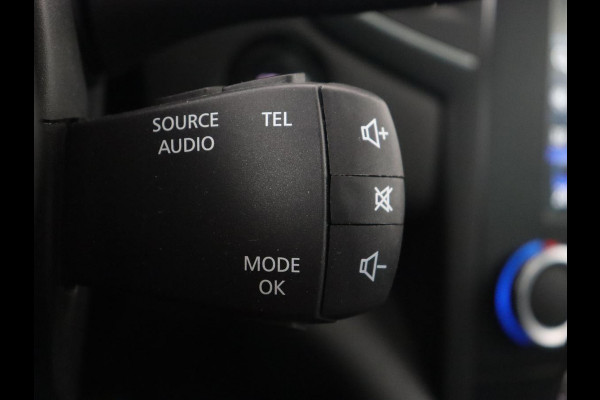 Renault Mégane 1.2 TCe Bose | Panoramadak | Leder | Stoelverwarming | Head-Up | Trekhaak | Sfeerverlichting | Massage | Full LED | Navigatie | Climate control | Parkeerhulp | Cruise control