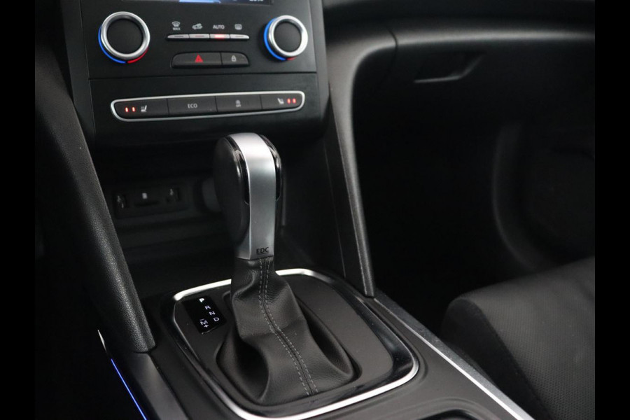 Renault Mégane 1.2 TCe Bose | Panoramadak | Leder | Stoelverwarming | Head-Up | Trekhaak | Sfeerverlichting | Massage | Full LED | Navigatie | Climate control | Parkeerhulp | Cruise control