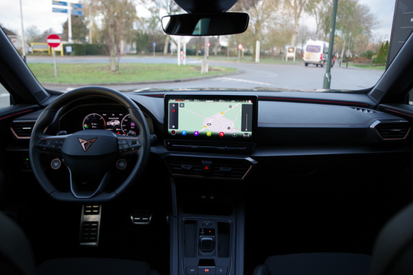 CUPRA Formentor 1.4 e-Hybrid 245 PK VZ Copper Edition PHEV, 360 Camera, Stuur-Startknop, Memory, Winterpakket