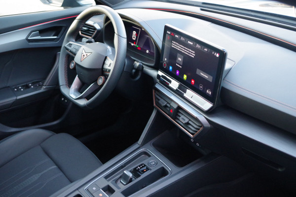 CUPRA Formentor 1.4 e-Hybrid 245 PK VZ Copper Edition PHEV, 360 Camera, Stuur-Startknop, Memory, Winterpakket