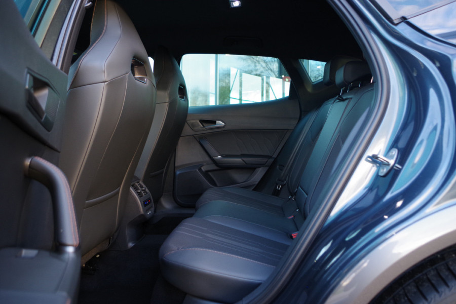 CUPRA Formentor 1.4 e-Hybrid 245 PK VZ Copper Edition PHEV, 360 Camera, Stuur-Startknop, Memory, Winterpakket