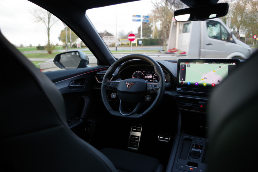 CUPRA Formentor 1.4 e-Hybrid 245 PK VZ Copper Edition PHEV, 360 Camera, Stuur-Startknop, Memory, Winterpakket