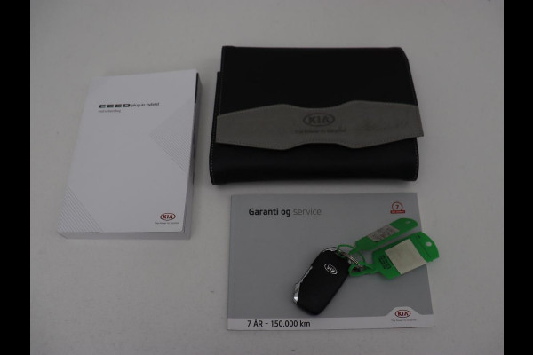 Kia Xceed 1.6 GDi PHEV ExecutiveLine | Stoelventilatie | Leder | Adaptive cruise | Camera | Memory | Achterbankverwarming | Full LED | Keyless | Stuurverwarming | Navigatie | Plug In