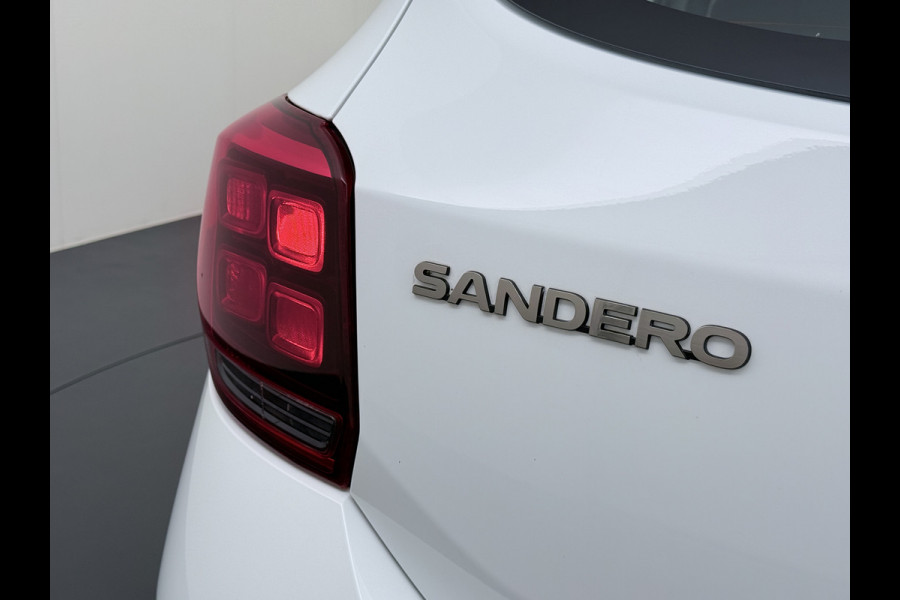 Dacia Sandero 0.9TCe 90PK Navi Ecc Pdc Apple Carplay Android Auto Cruise Control Tech Road Bluetooth Lmv 16" DAB+ 1e Eigenaar Origineel Nederlandse Auto