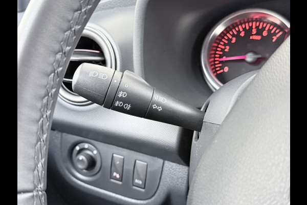 Dacia Sandero 0.9TCe 90PK Navi Ecc Pdc Apple Carplay Android Auto Cruise Control Tech Road Bluetooth Lmv 16" DAB+ 1e Eigenaar Origineel Nederlandse Auto