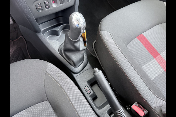 Dacia Sandero 0.9TCe 90PK Navi Ecc Pdc Apple Carplay Android Auto Cruise Control Tech Road Bluetooth Lmv 16" DAB+ 1e Eigenaar Origineel Nederlandse Auto