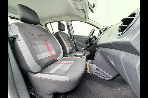 Dacia Sandero 0.9TCe 90PK Navi Ecc Pdc Apple Carplay Android Auto Cruise Control Tech Road Bluetooth Lmv 16" DAB+ 1e Eigenaar Origineel Nederlandse Auto