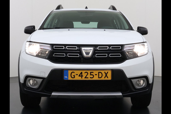 Dacia Sandero 0.9TCe 90PK Navi Ecc Pdc Apple Carplay Android Auto Cruise Control Tech Road Bluetooth Lmv 16" DAB+ 1e Eigenaar Origineel Nederlandse Auto
