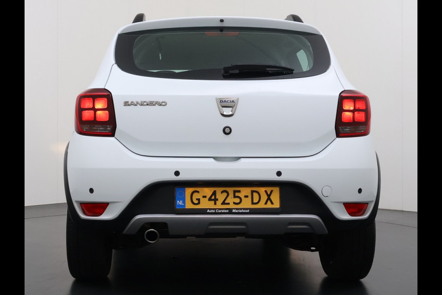 Dacia Sandero 0.9TCe 90PK Navi Ecc Pdc Apple Carplay Android Auto Cruise Control Tech Road Bluetooth Lmv 16" DAB+ 1e Eigenaar Origineel Nederlandse Auto