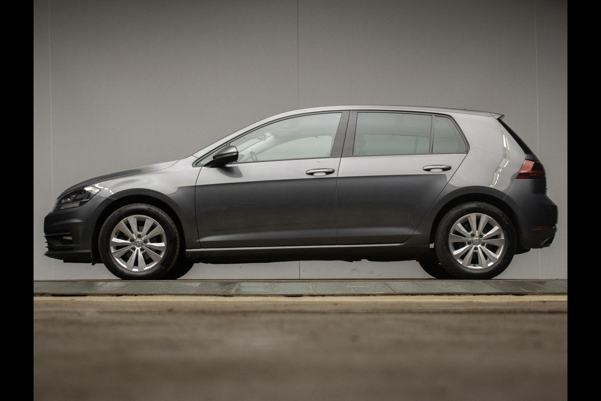 Volkswagen Golf 1.0 TSI Sport (APPLE CARPLAY,NAVI,CAMERA,SPORTSTOELEN,LED,CRUISE,CLIMATE,DAB,LM VELGEN,NETTE STAAT)