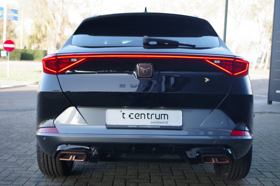CUPRA Formentor 1.4 e-Hybrid 204 PK Adrenaline PHEV, Camera, Adap. Cruise Control, Carplay