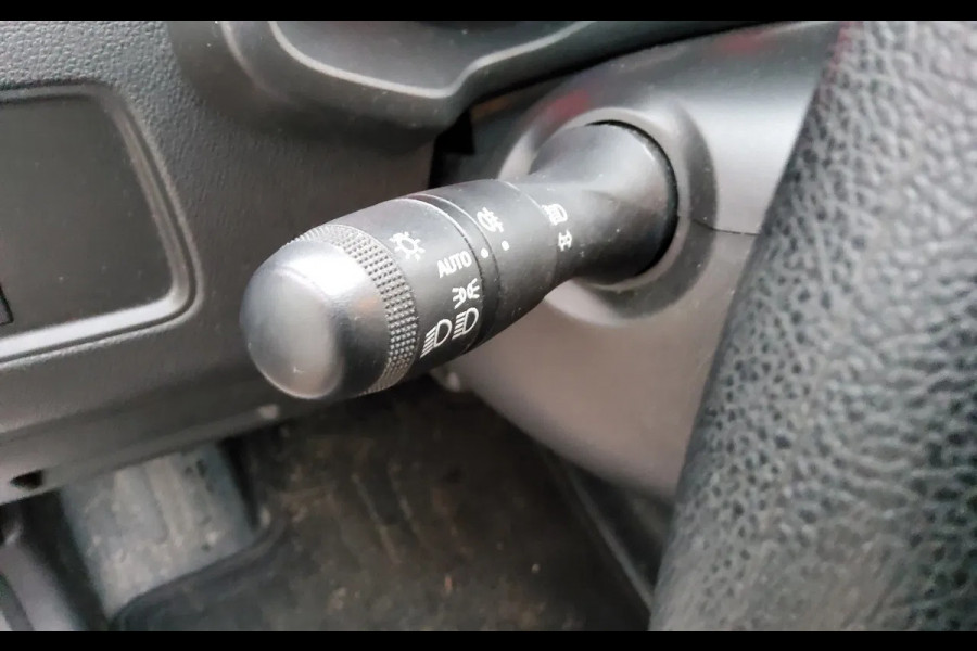 Renault Express 75 PK - ZIJSCHUIFDEUR - EURO 6 - VRG-06-Z