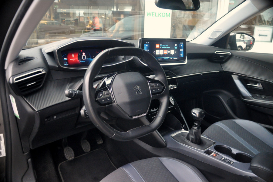 Peugeot 2008 1.2 PureTech 130 PK Allure | Navigatie | Trekhaak | 56.000 km!