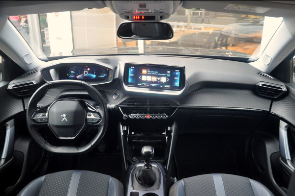 Peugeot 2008 1.2 PureTech 130 PK Allure | Navigatie | Trekhaak | 56.000 km!