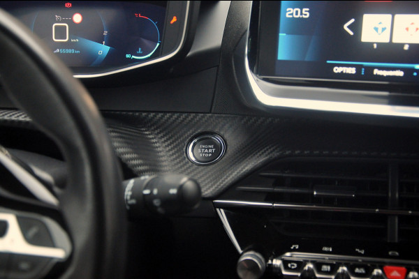 Peugeot 2008 1.2 PureTech 130 PK Allure | Navigatie | Trekhaak | 56.000 km!