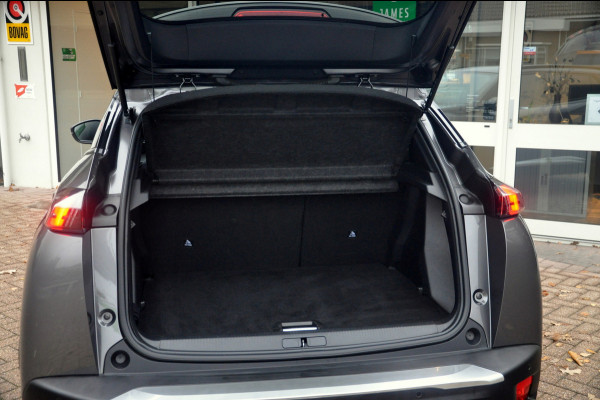 Peugeot 2008 1.2 PureTech 130 PK Allure | Navigatie | Trekhaak | 56.000 km!