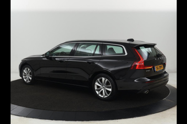 Volvo V60 2.0 D4 Momentum | Carplay | Half leder | Navigatie | Full LED | Digital Cockpit | Parkeerverwarming | Climate control | Parkeerhulp | Cruise control
