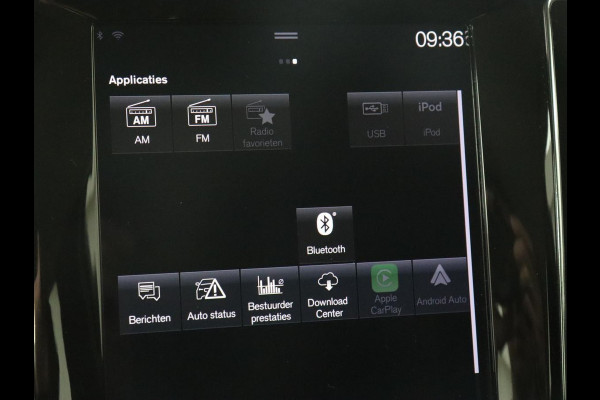 Volvo V60 2.0 D4 Momentum | Carplay | Half leder | Navigatie | Full LED | Digital Cockpit | Parkeerverwarming | Climate control | Parkeerhulp | Cruise control