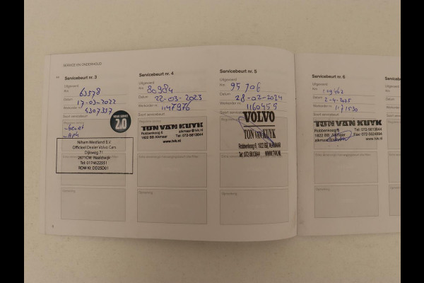 Volvo V60 2.0 D4 Momentum | Carplay | Half leder | Navigatie | Full LED | Digital Cockpit | Parkeerverwarming | Climate control | Parkeerhulp | Cruise control