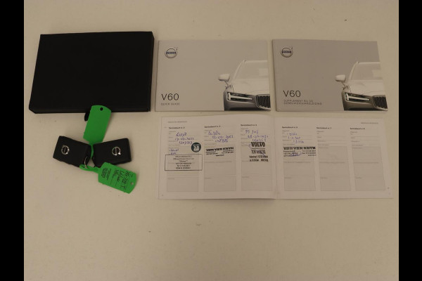 Volvo V60 2.0 D4 Momentum | Carplay | Half leder | Navigatie | Full LED | Digital Cockpit | Parkeerverwarming | Climate control | Parkeerhulp | Cruise control