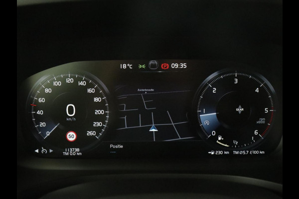 Volvo V60 2.0 D4 Momentum | Carplay | Half leder | Navigatie | Full LED | Digital Cockpit | Parkeerverwarming | Climate control | Parkeerhulp | Cruise control